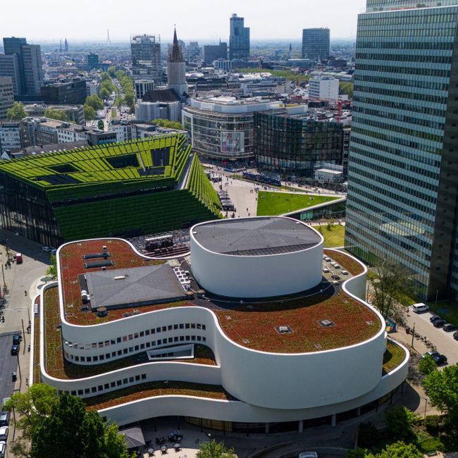 schauspielhaus düsseldorf dachbegruenung leonhards referenz projekt