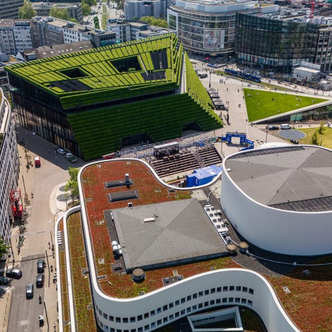 schauspielhaus düsseldorf dachbegruenung leonhards referenz projekt